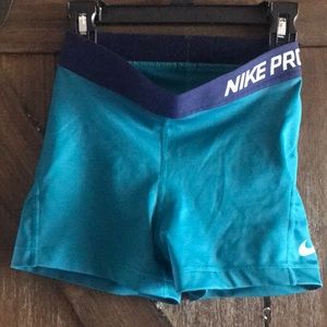 Nike Pro bike shorts size xs teal with navy band